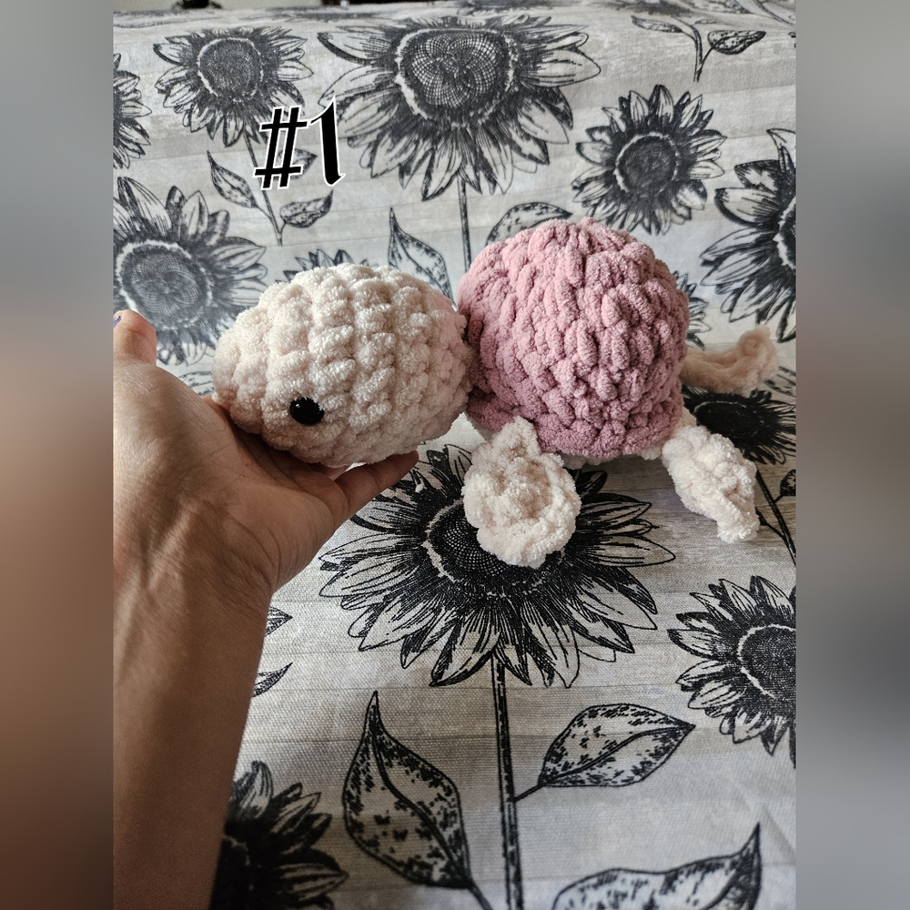 Pick one turtle! Crochet plushies - Picture 2 of 11